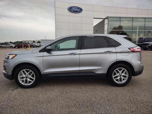 Certified Used 2023 Silver Ford SEL image 2