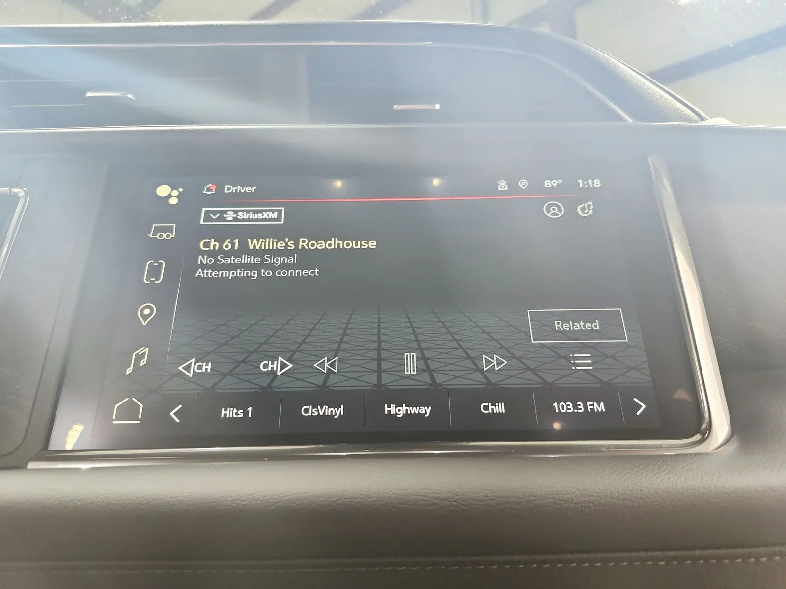 Used 2023 Silver GMC Denali image 31
