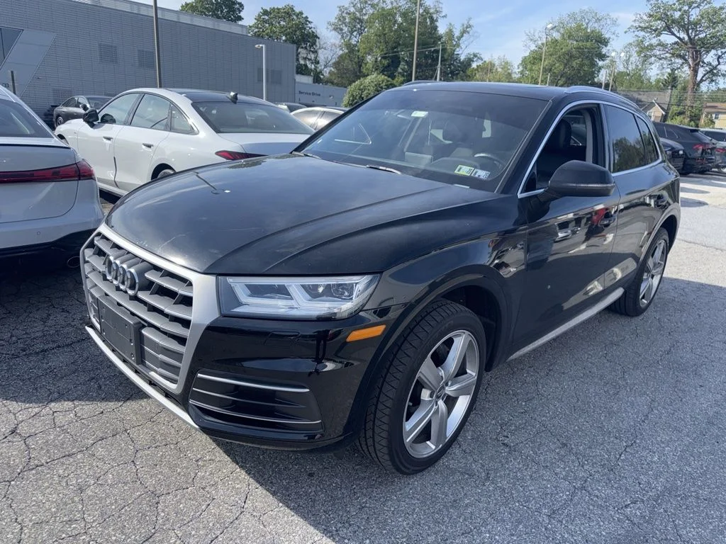 2018 Audi Q5 2.0T quattro S tronic Premium Plus's photo