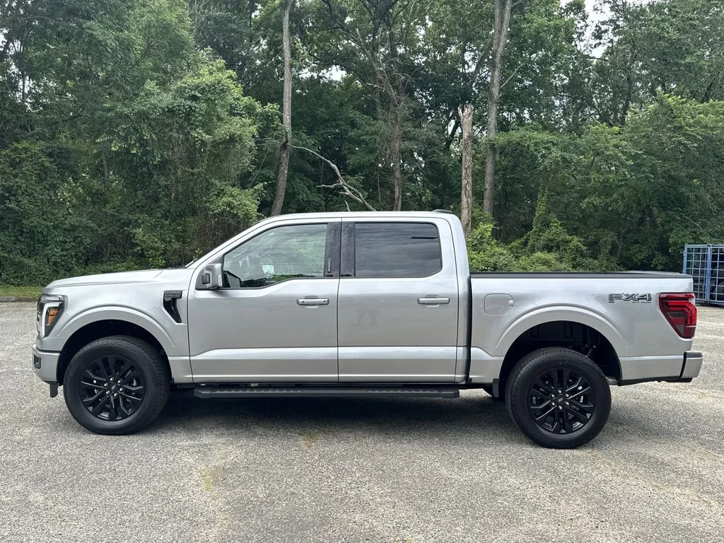 New 2026 Silver Ford Lariat image 4