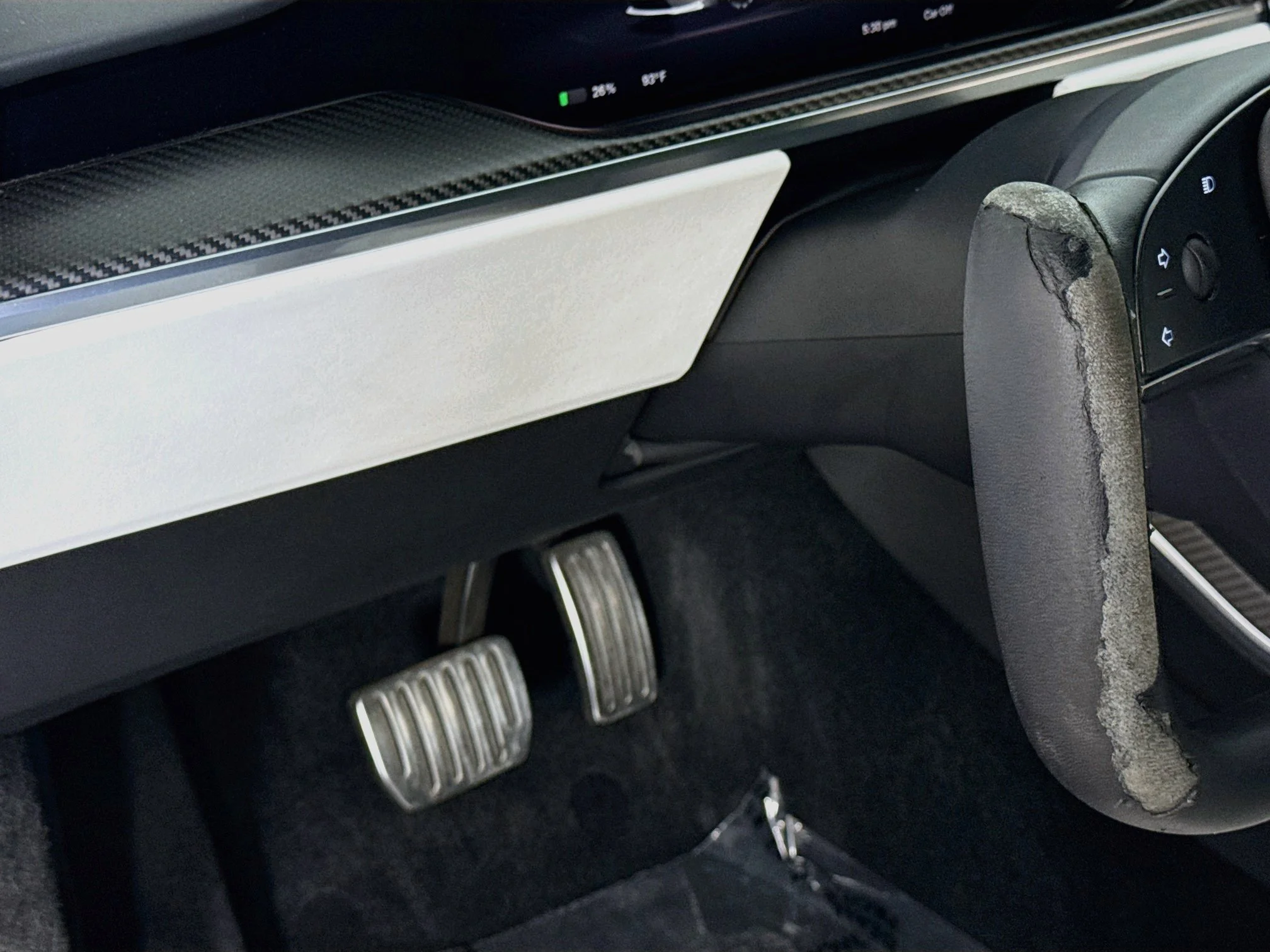 Used 2022  Tesla Plaid image 12