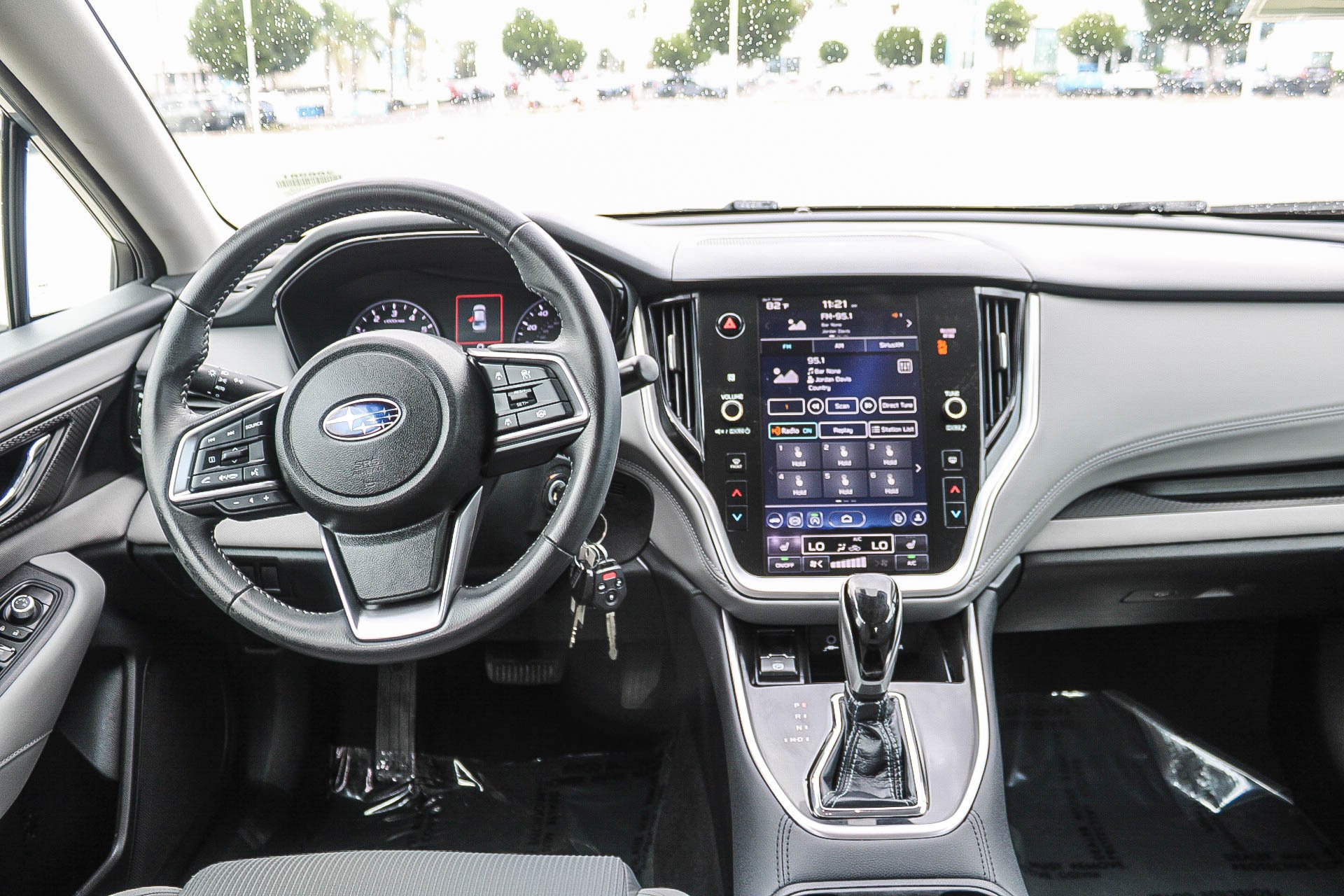 Used 2023 Ice Silver Metallic Subaru Premium image 13