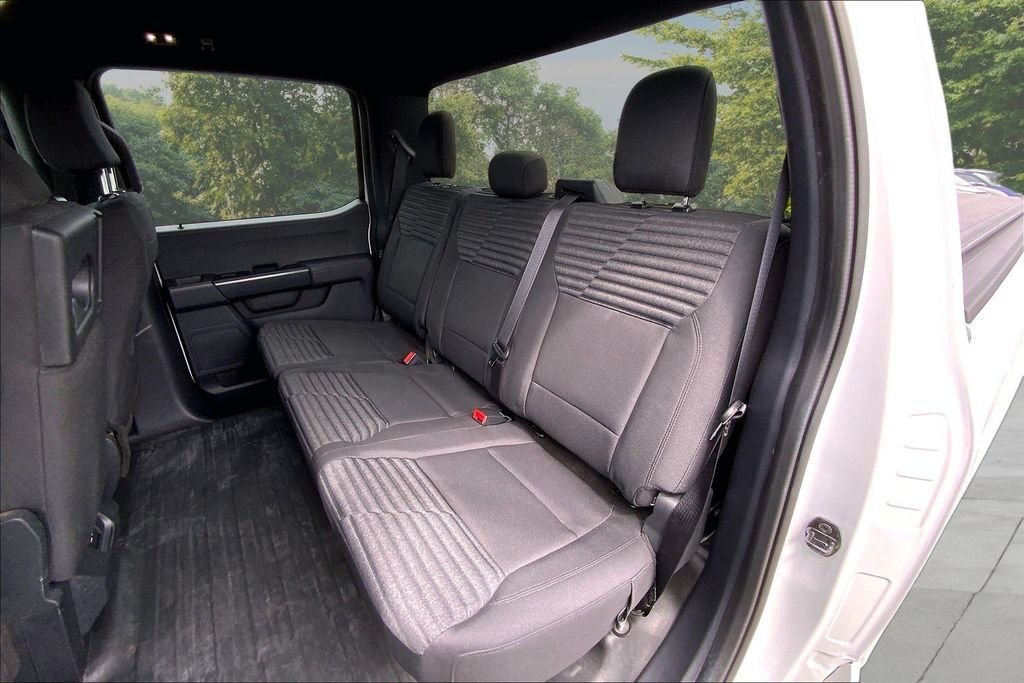 Used 2023 White Ford XL image 21