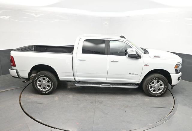 Used 2024 White Ram Laramie image 27