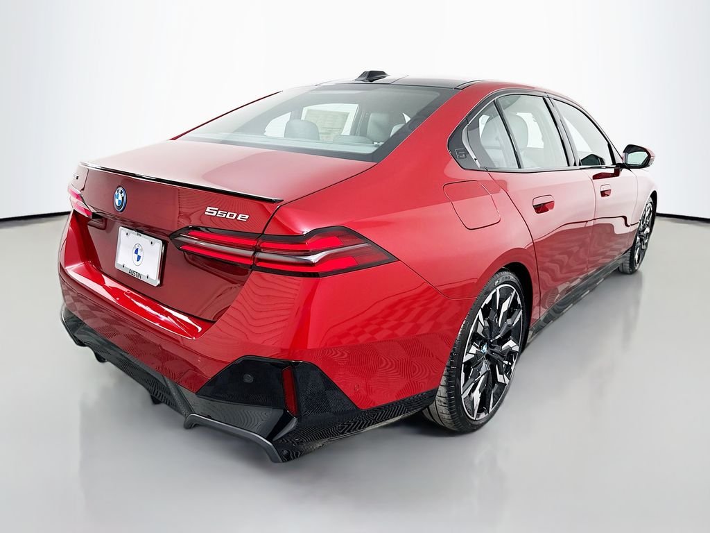 New 2027 Vegas Red Metallic BMW 550e xDrive image 5