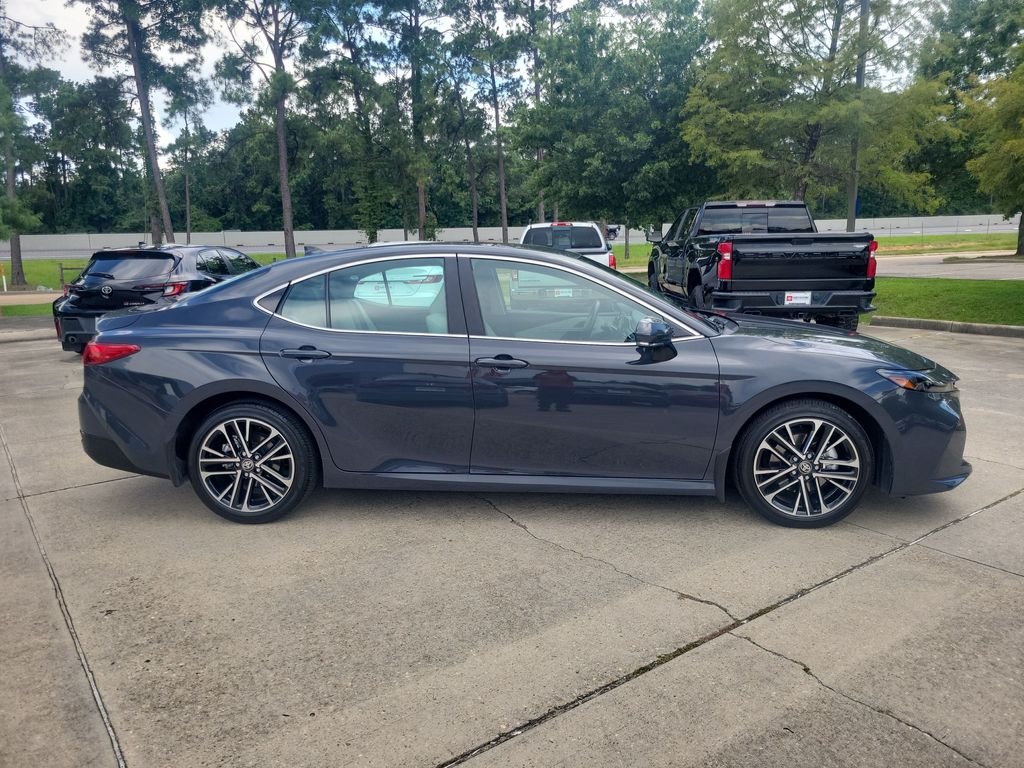 Certified Used 2025  Toyota XLE image 9
