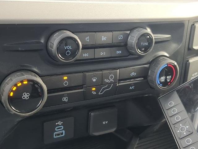New 2024 Oxford White Ford F-550® XL image 18