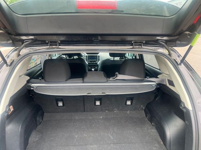 Used 2019 Crystal Black Silica Subaru 2.0i Premium image 14