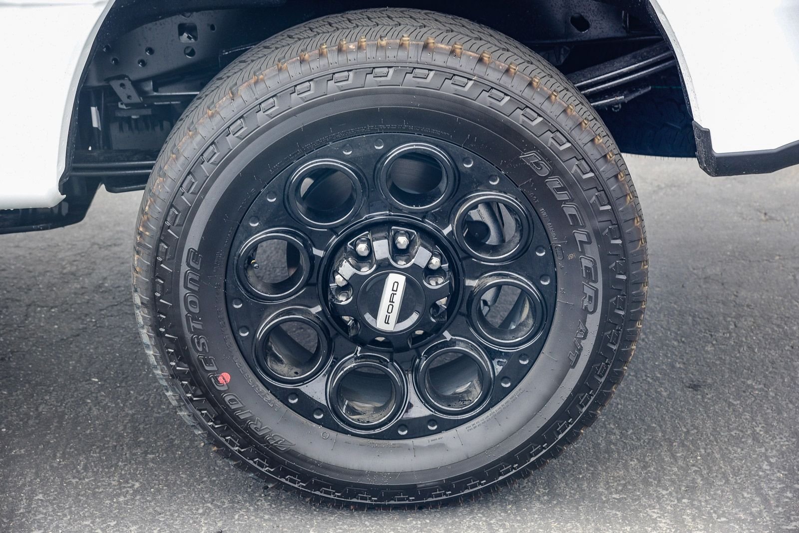 New 2026 Oxford White Ford F-250® XLT image 8