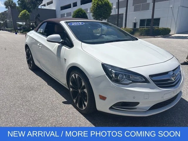2019 Buick Cascada Sport Touring's photo