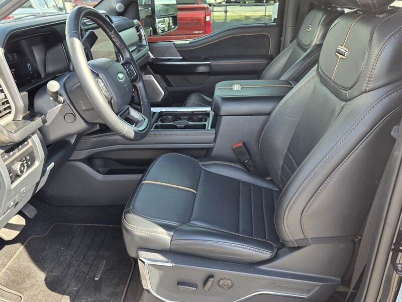 Used 2024 Black Metallic FORD PLATINUM 4WD CREW CAB 6.75