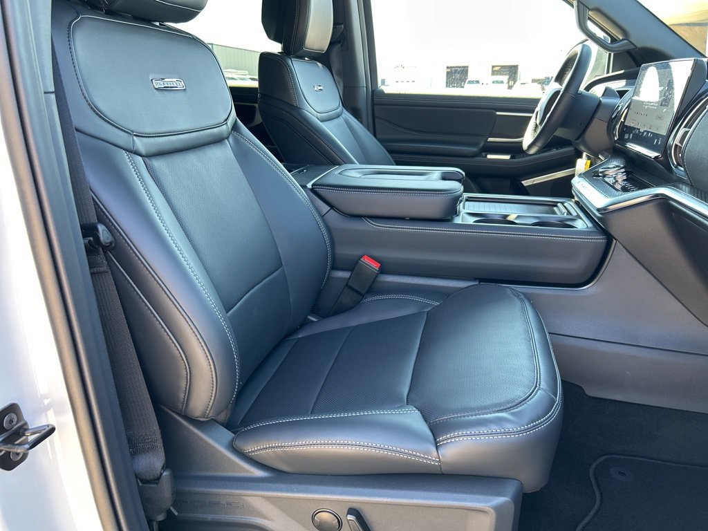 New 2026 Oxford White Ford Platinum image 50