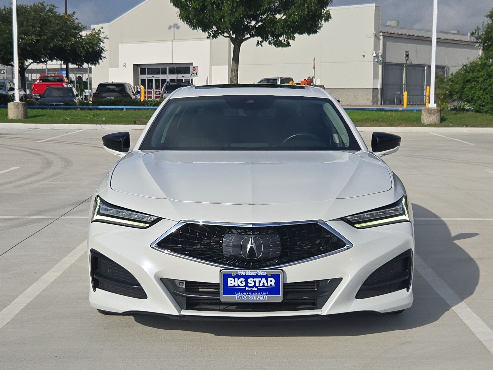 Used 2023 White Acura w/Technology Package image 9