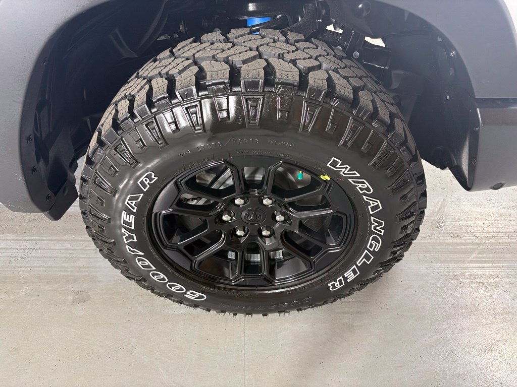 New 2027 Bright White Clear-Coat Exterior Paint RAM Rebel image 11