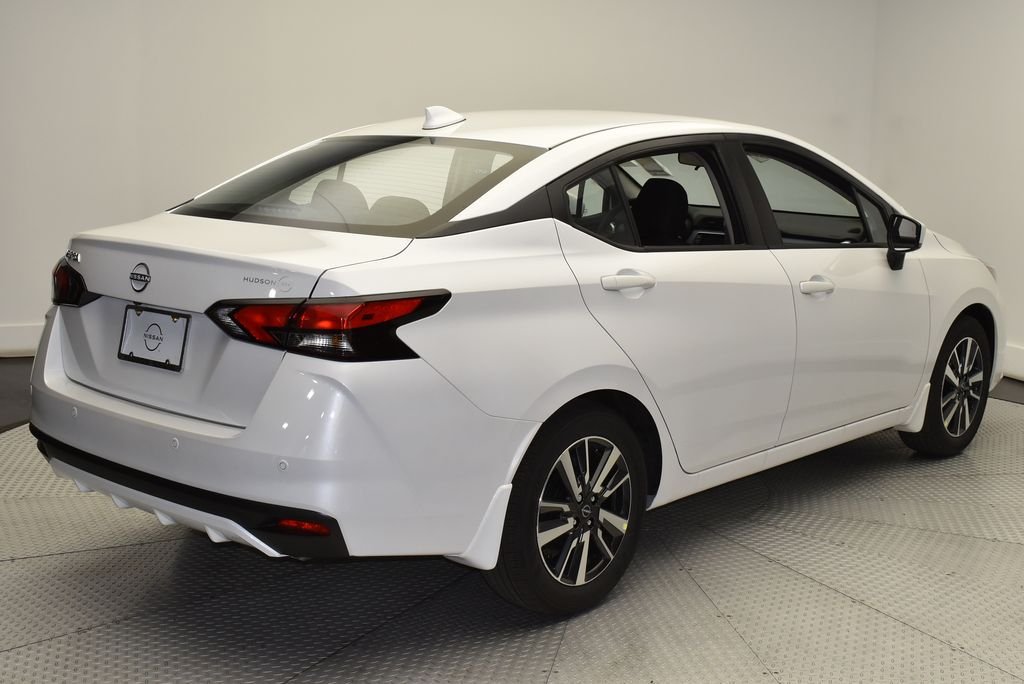 2025 Nissan Versa Sedan SV - Photo 5