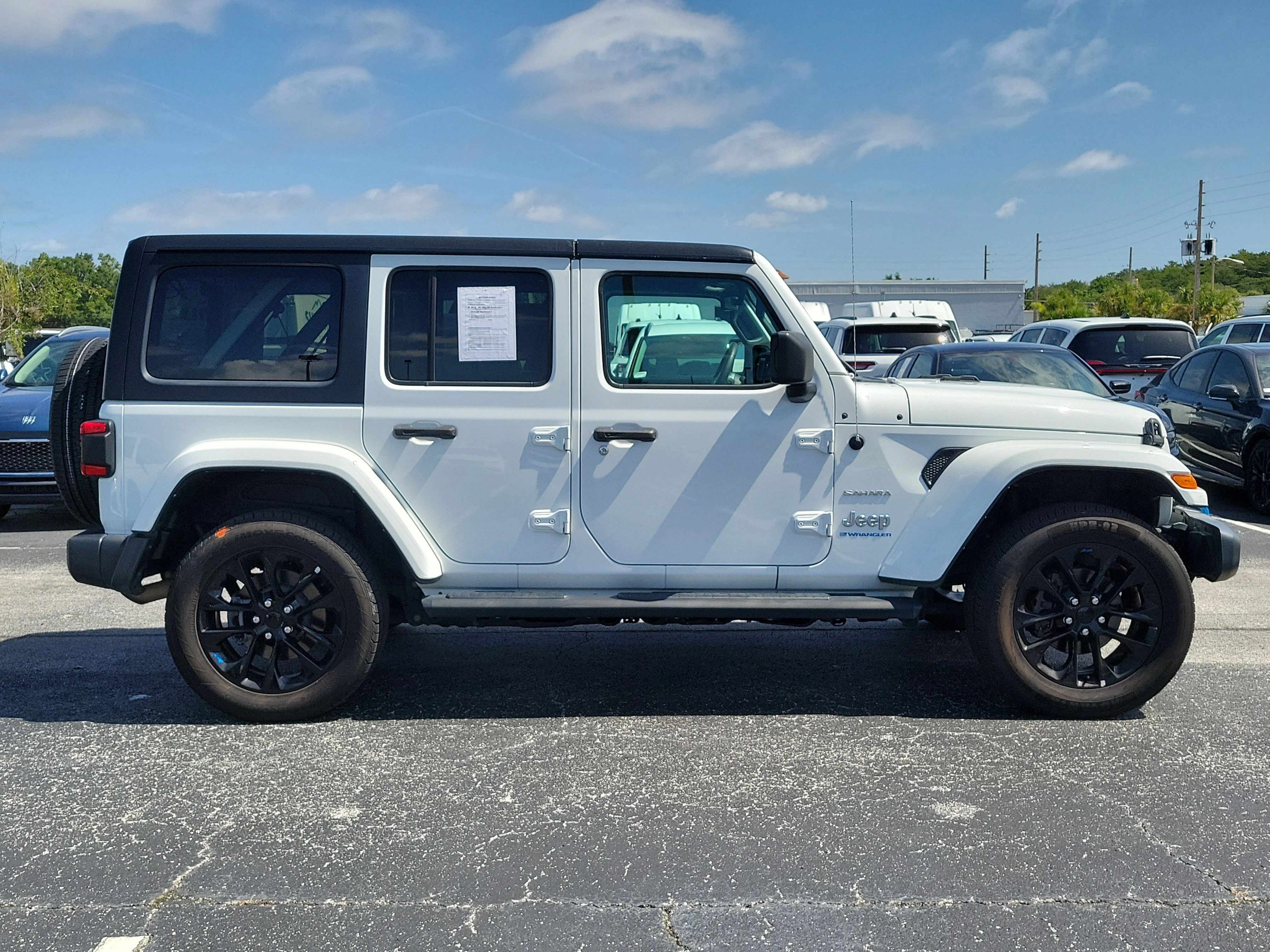 Used 2023 Bright White Clearcoat Jeep Sahara image 8
