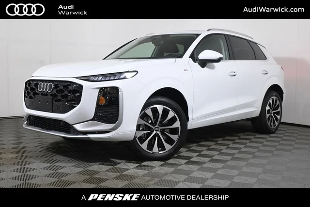 2026 Audi Q3 S line