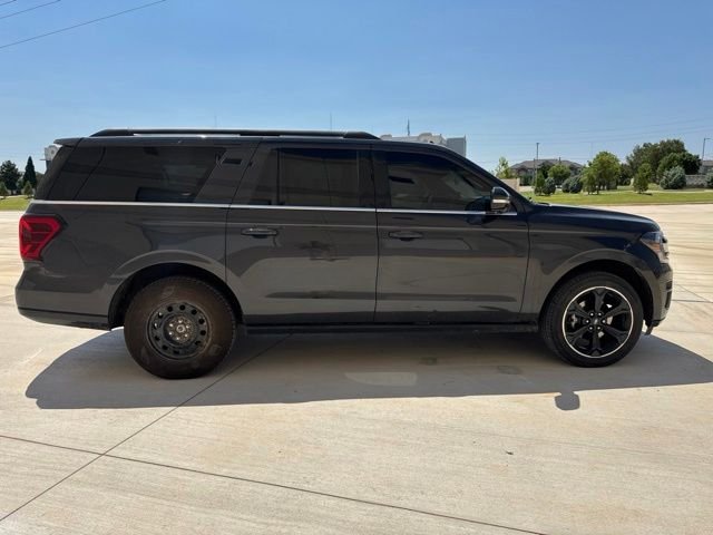 Used 2024 Gray Ford Limited image 4