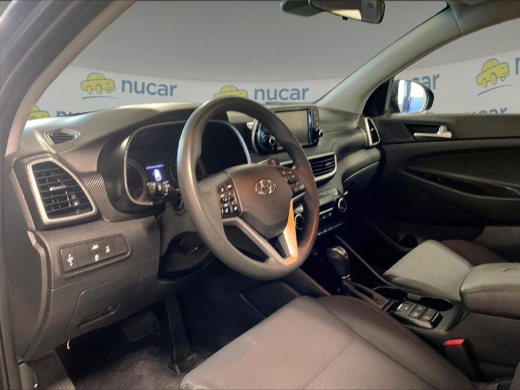 Used 2019 Blue Hyundai SE image 8