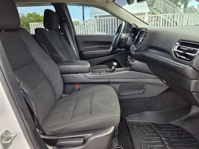 Used 2022 White Dodge SXT image 18