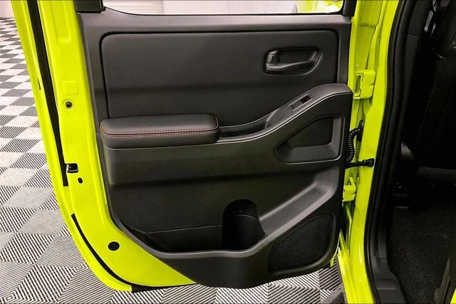 New 2026 Citrus Strike Nissan PRO-4X image 32