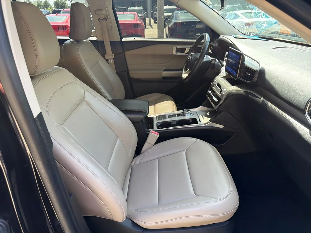 Certified Used 2024 Black Ford XLT image 28