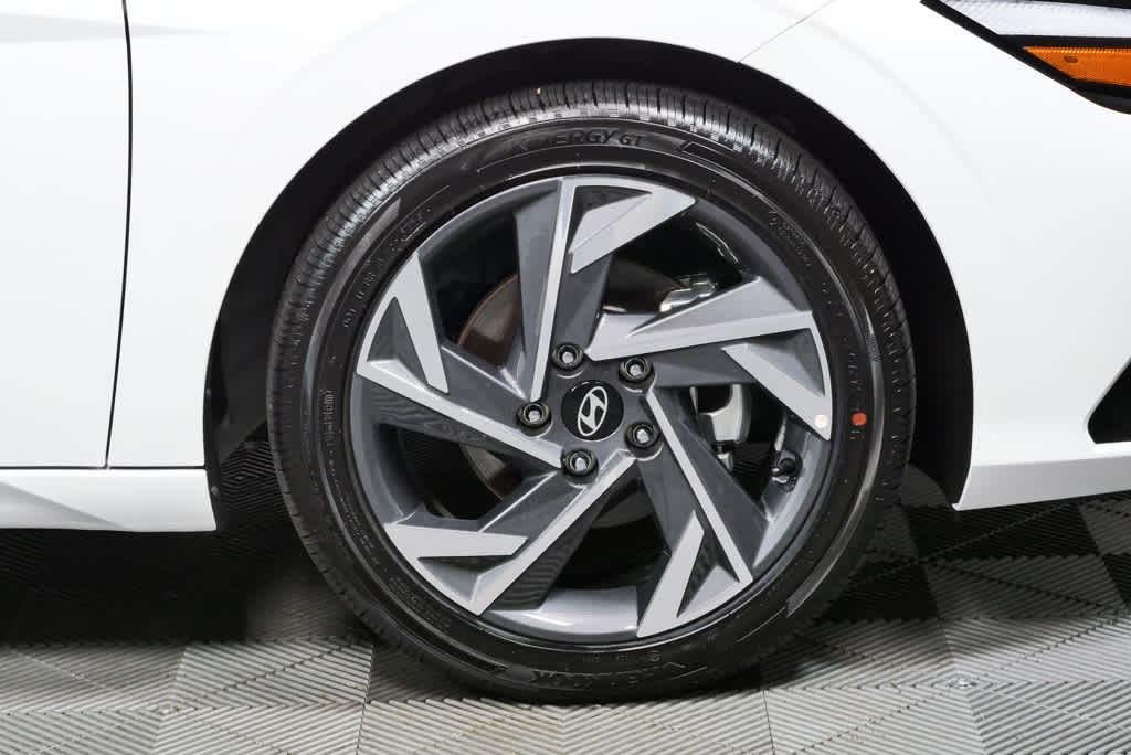 New 2026 Serenity White Hyundai Limited image 49