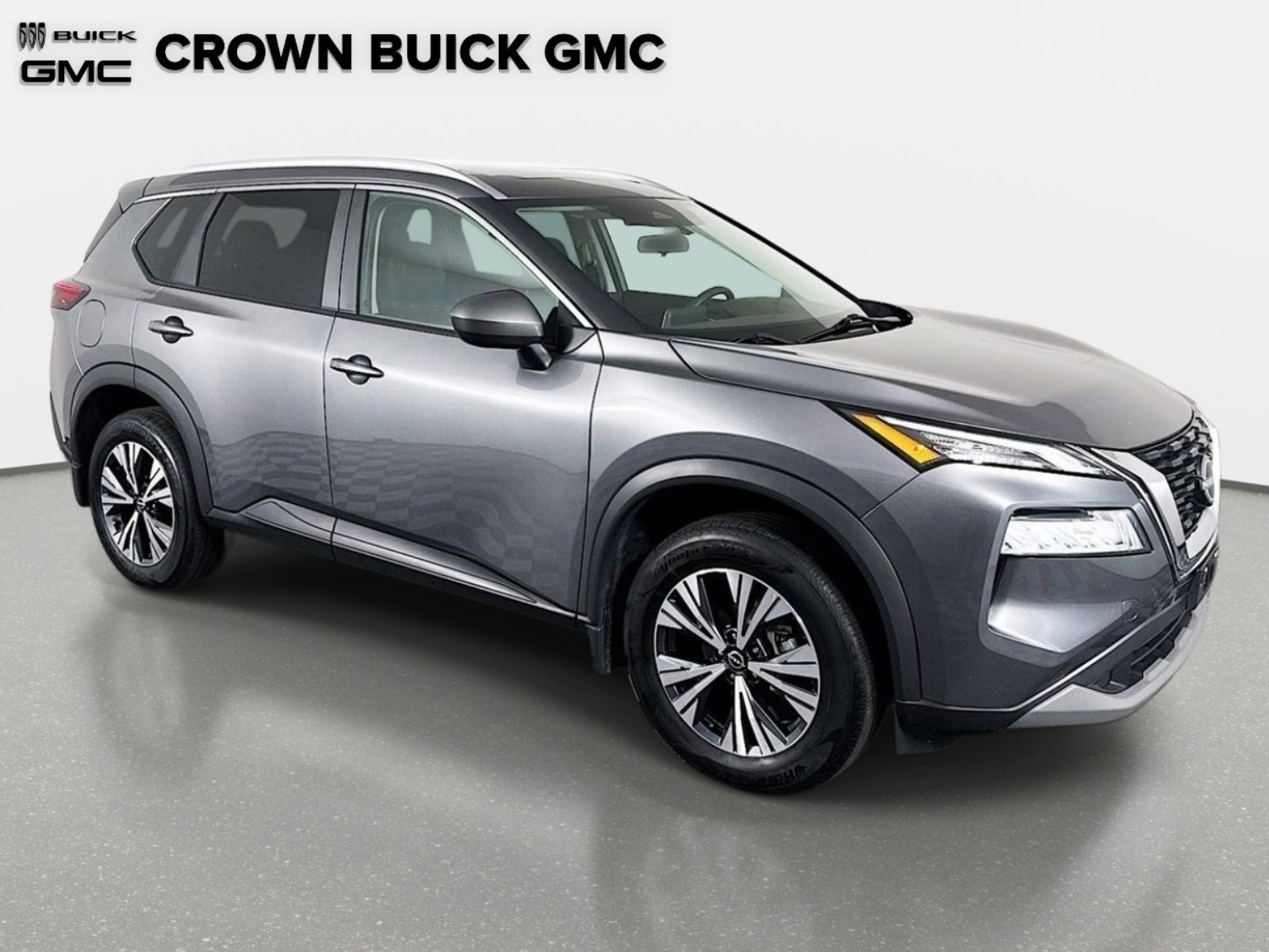 Used 2023 Gun Metallic Nissan SV image 3