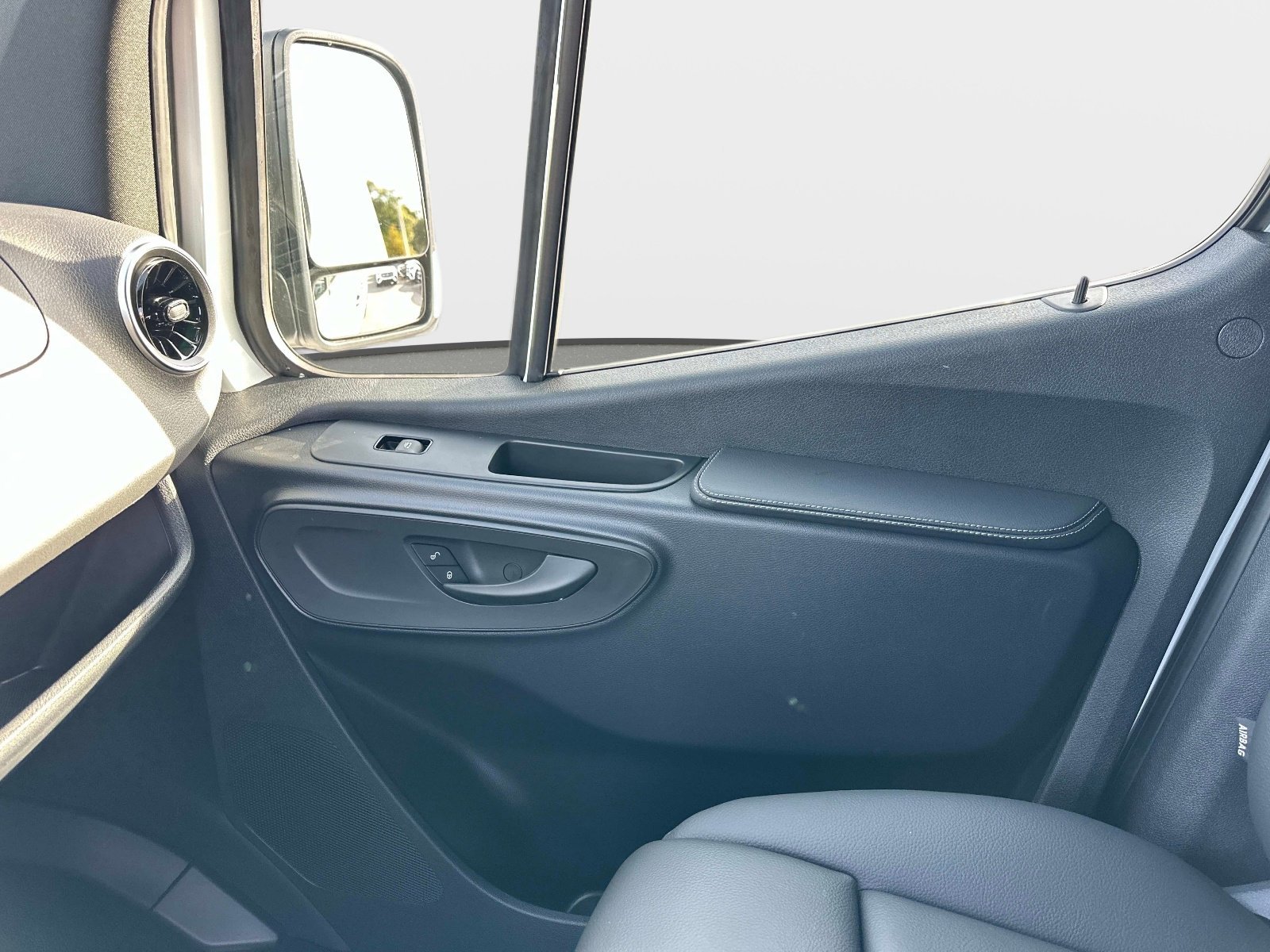 2026 Mercedes-Benz Sprinter Cargo Van Base - Photo 20
