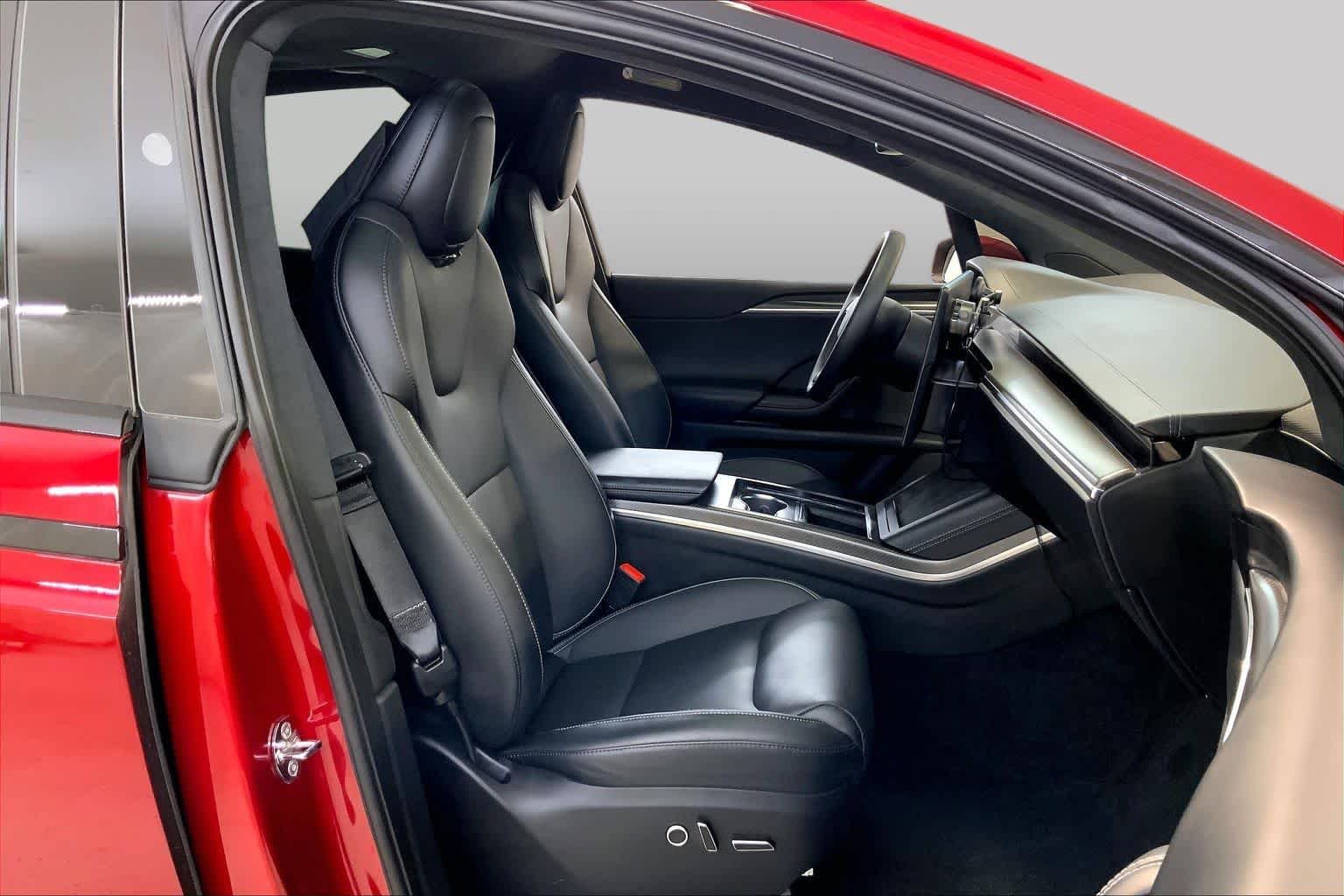 Pre-Owned 2023 Tesla Model X Plaid