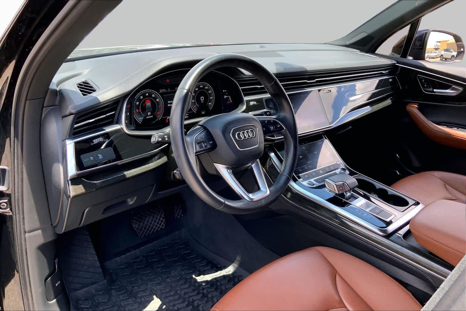 Used 2023 Mythos Black Metallic Audi Premium Plus image 18