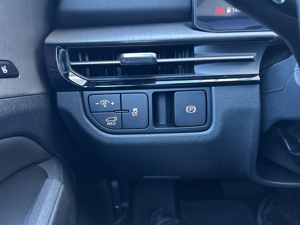 New 2026 Glacial White Pearl Kia X-Line image 26