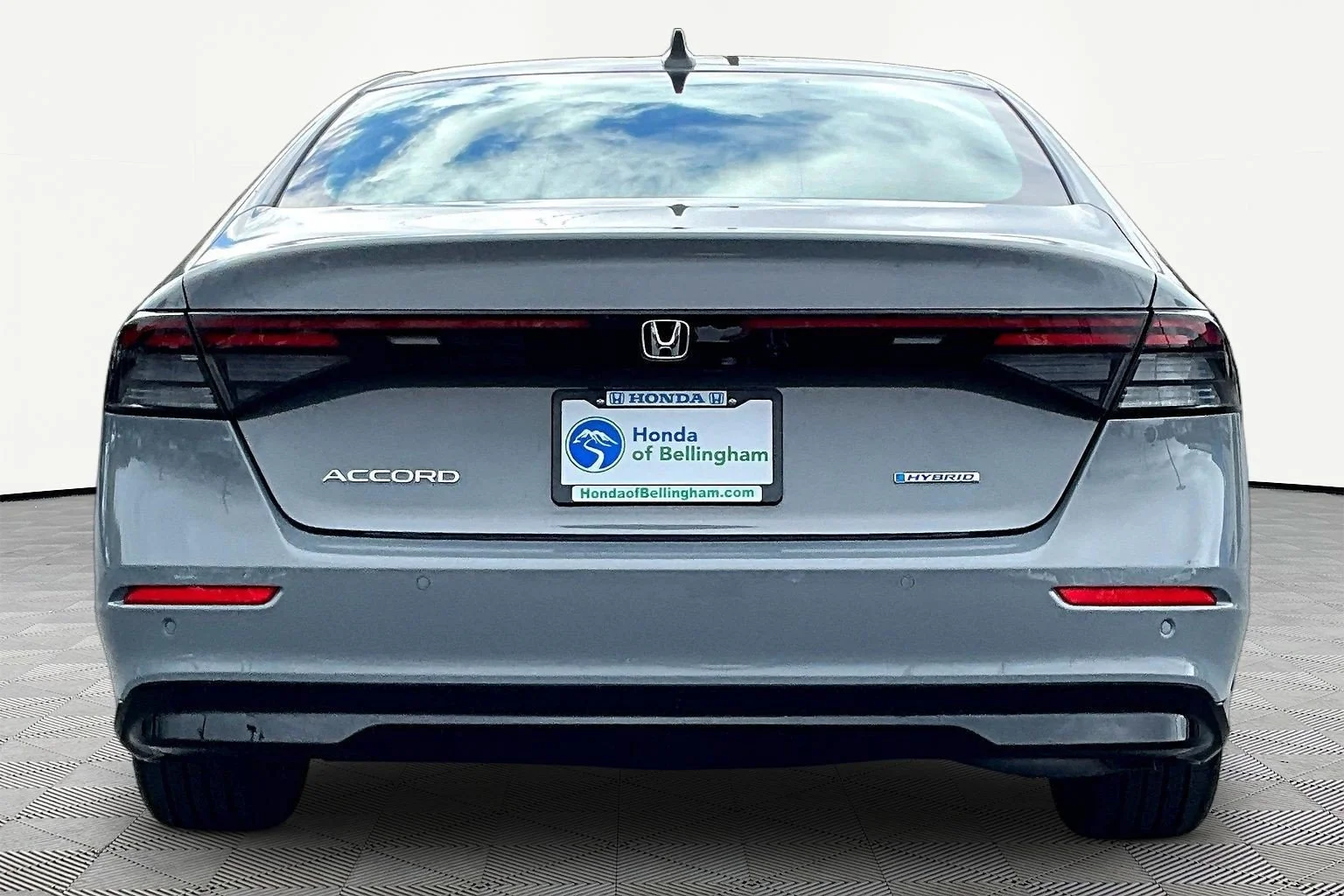 New 2026 Urban Gray Pearl Honda EX-L image 4