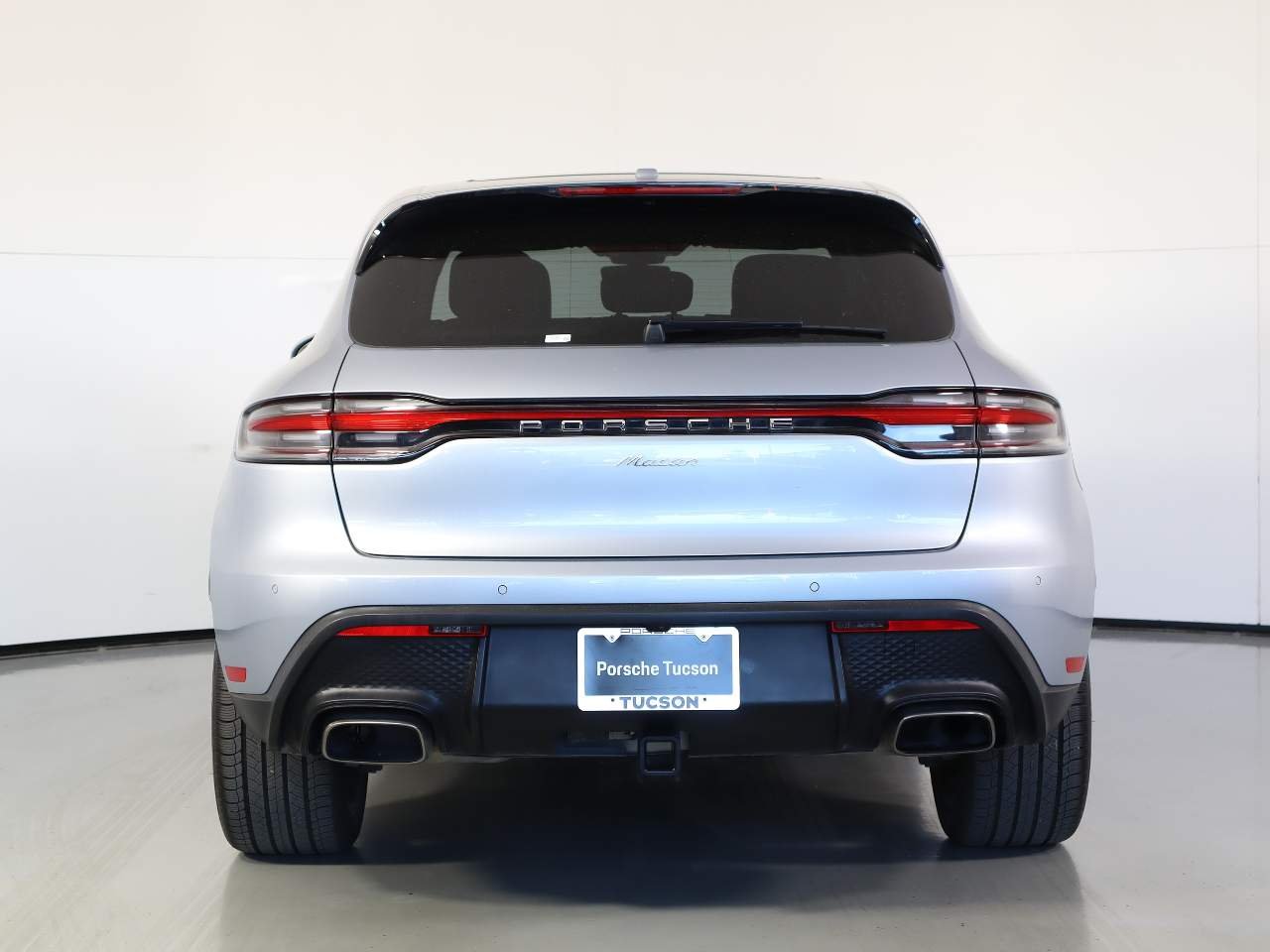 Certified Used 2025 Dolomite Silver Metallic Porsche  image 6