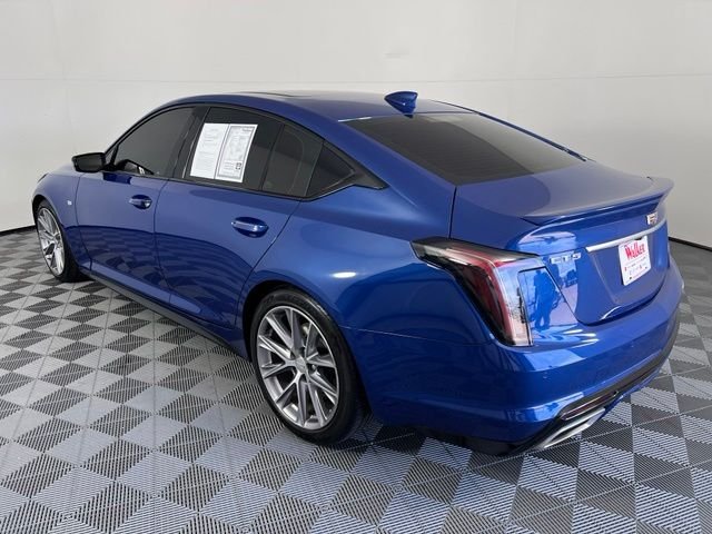Used 2020  Cadillac Sport image 5