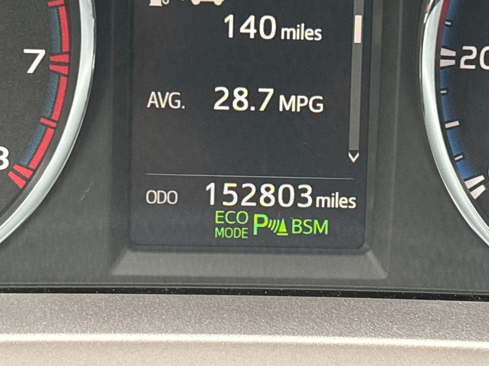 Used 2016 Magnetic Gray Metallic TOYOTA  image 21