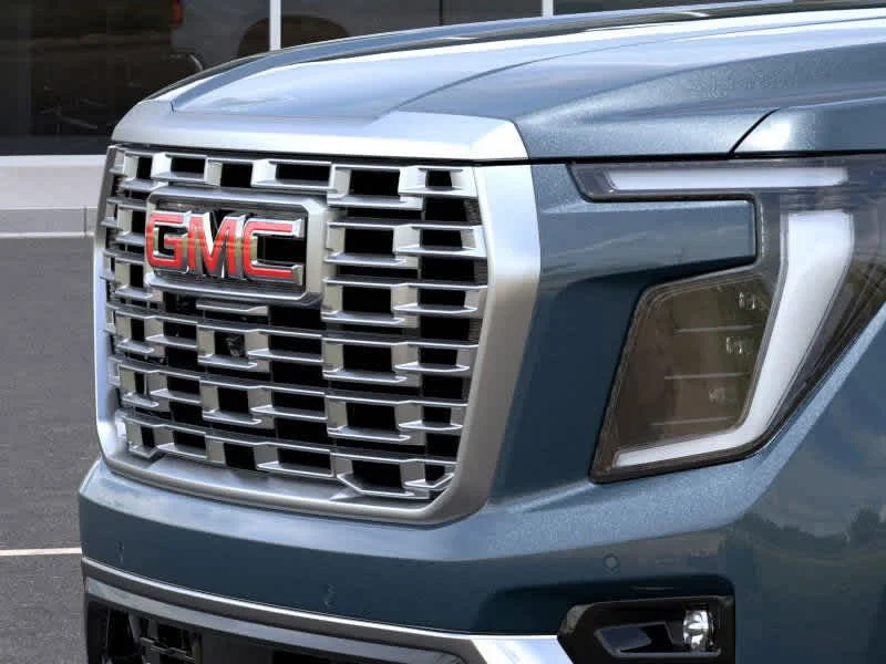 2025 GMC Yukon XL Denali - Photo 29