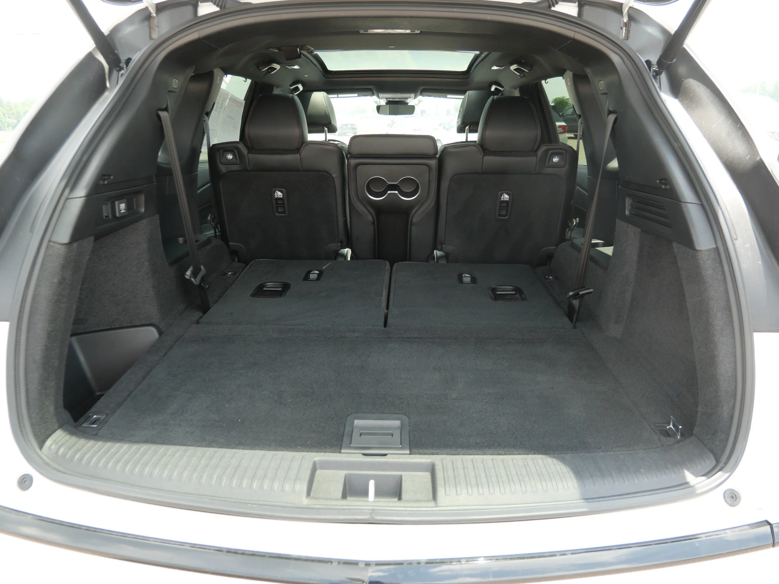 Used 2023 Platinum White Pearl Acura w/A-Spec Package image 18