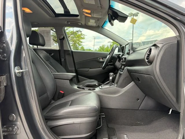 Used 2020 Gray Hyundai Ultimate image 17