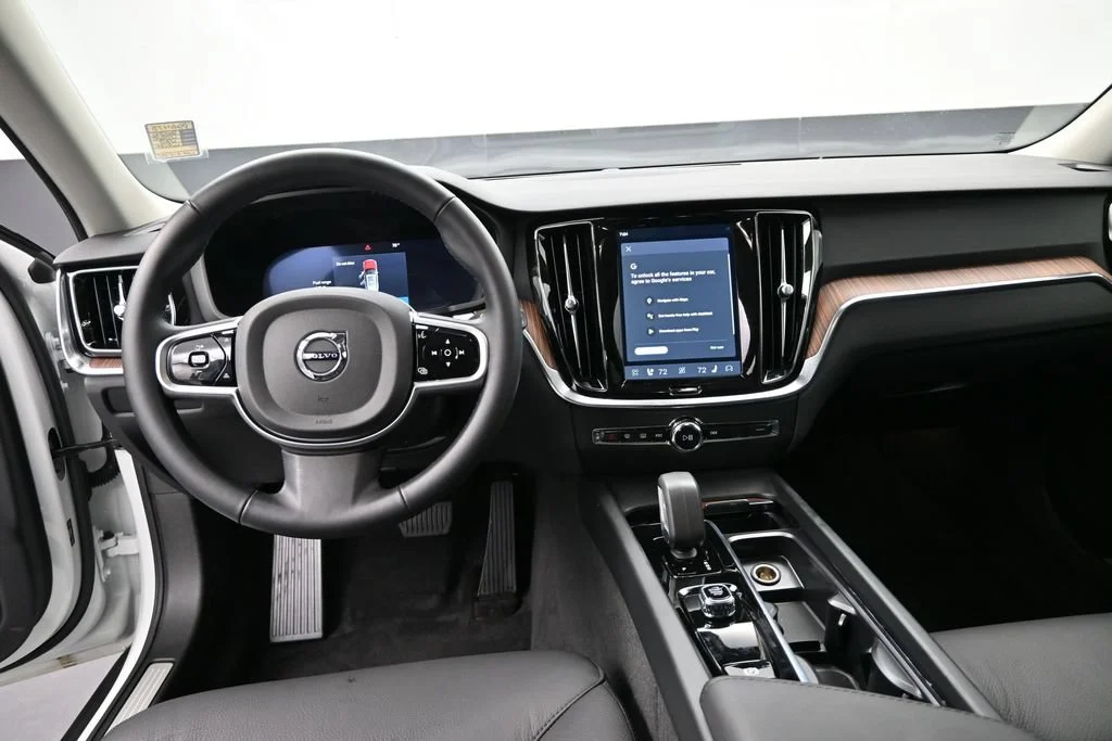 Certified Used 2026 Crystal White Volvo Plus image 13