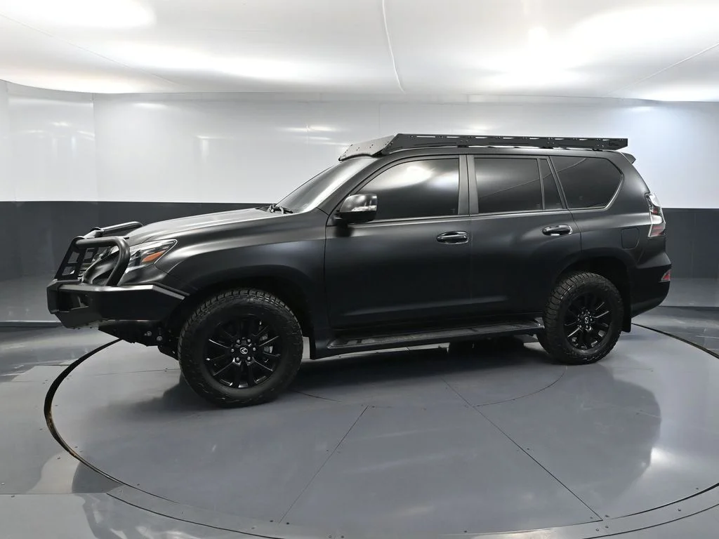 2023 Lexus GX Base - Photo 11