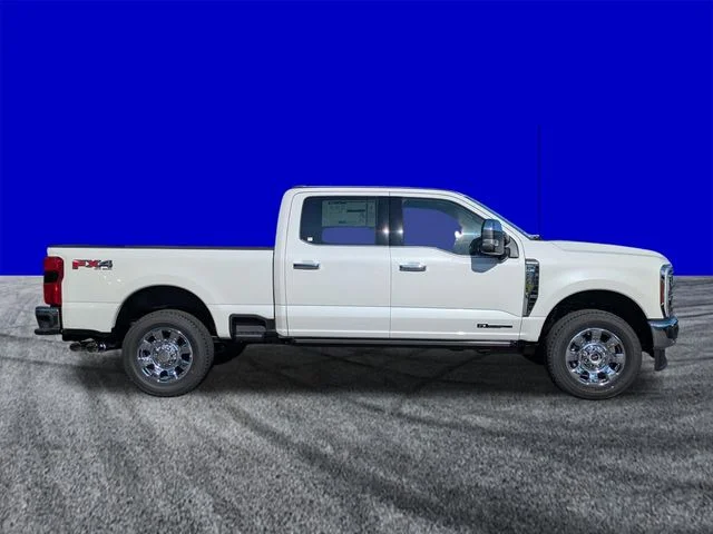 New 2026 Star White Metallic Tri-Coat Ford F-250® King Ranch® image 3