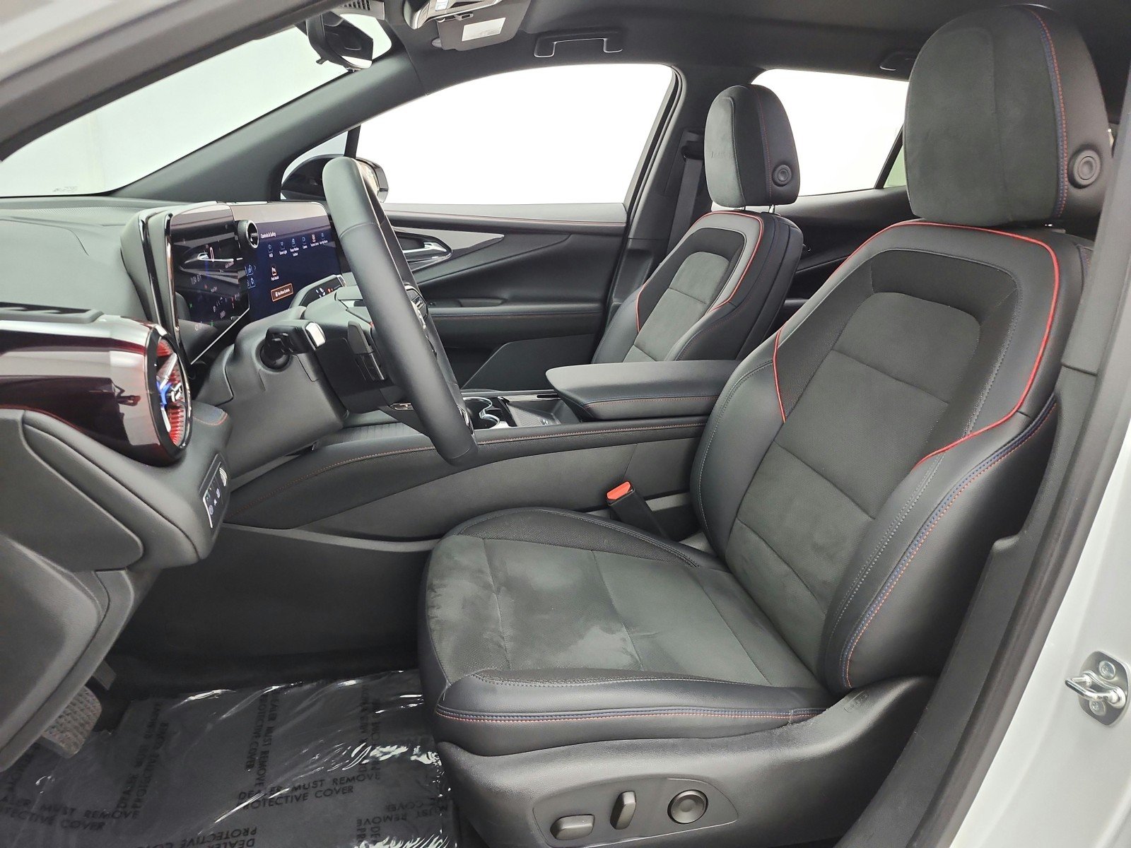 Used 2024 Iridescent Pearl Tricoat Chevrolet eAWD RS image 13