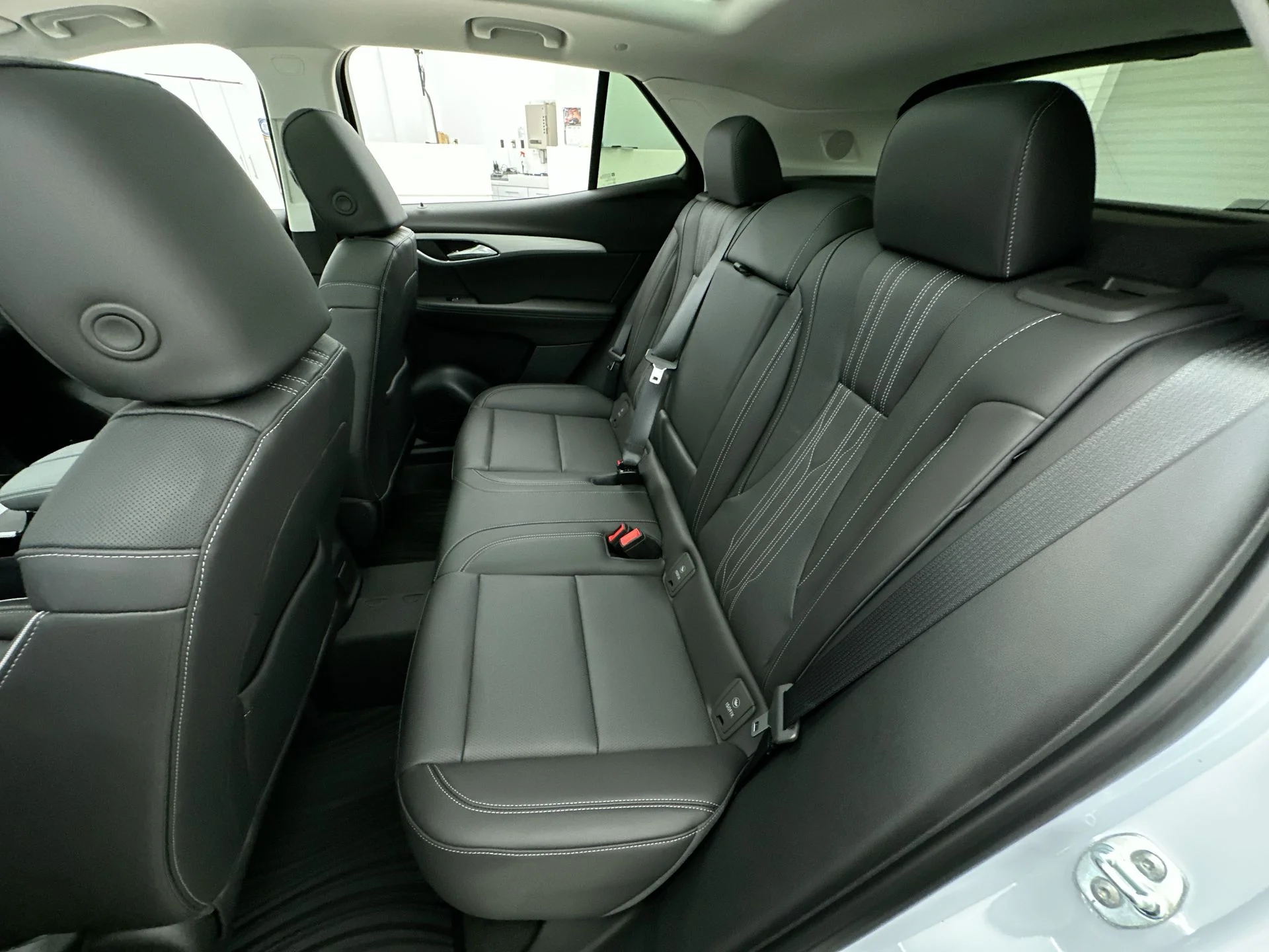 2026 Buick Envision Avenir - Photo 77