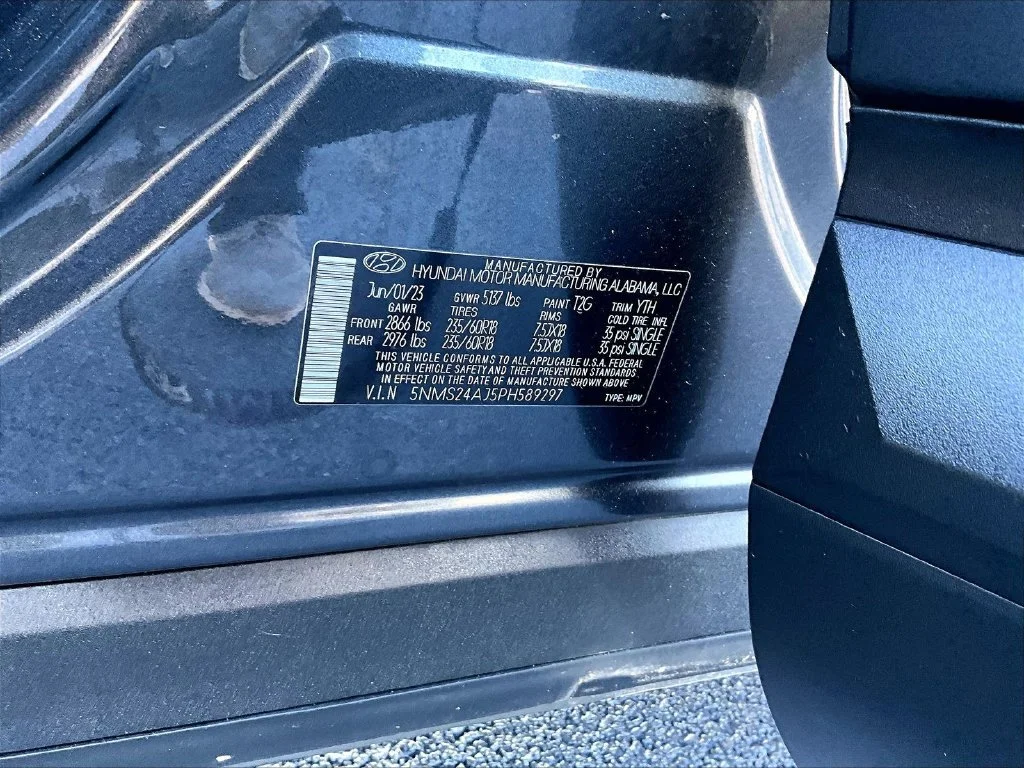 Used 2024 Gray Hyundai SEL image 34