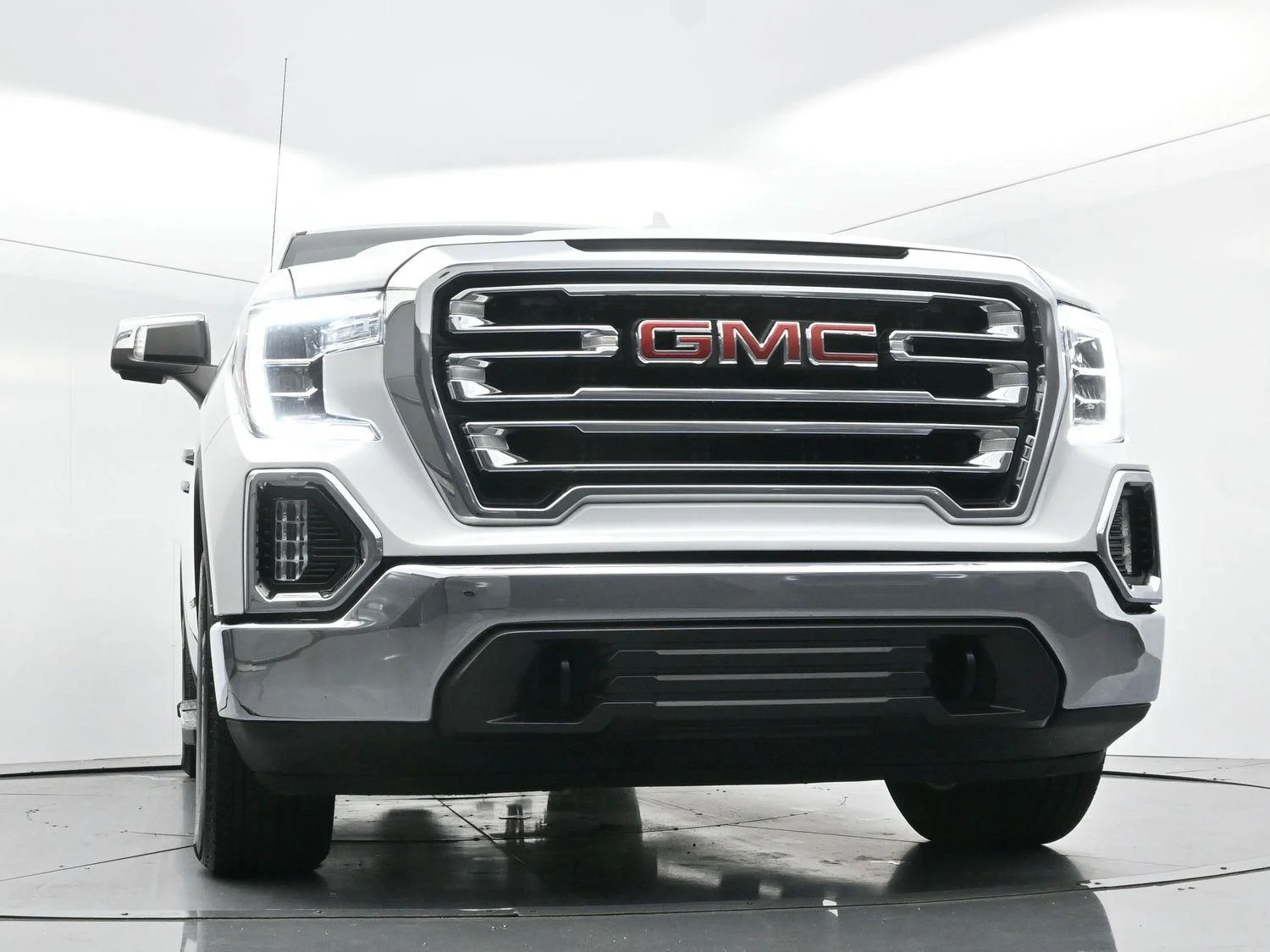 Used 2022 Summit White GMC SLT image 44