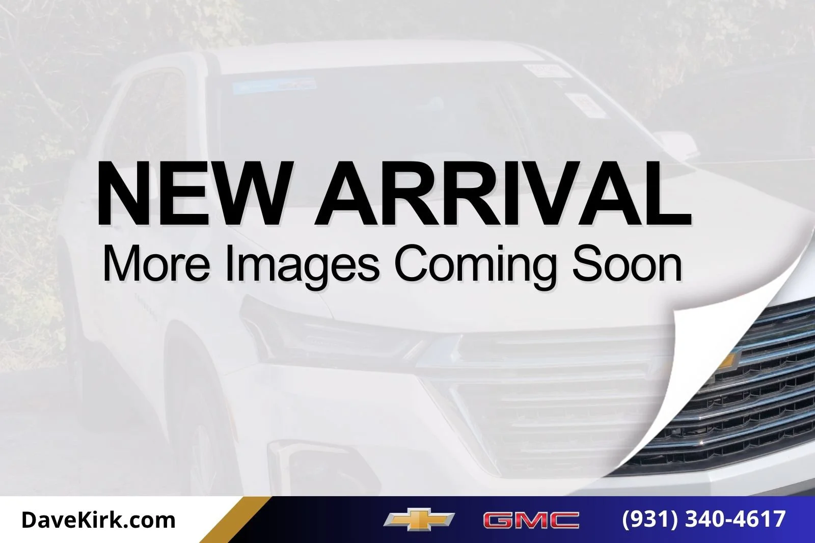 Used 2023 SUMMIT WHITE Chevrolet LT Cloth image 1