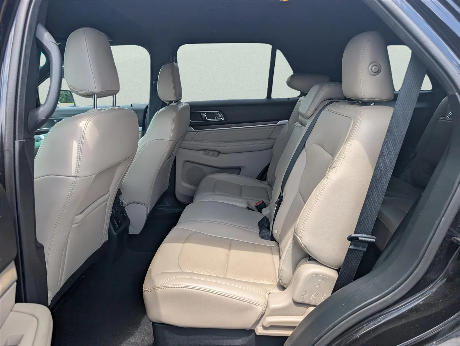 Used 2019 Agate Black Ford Limited image 25