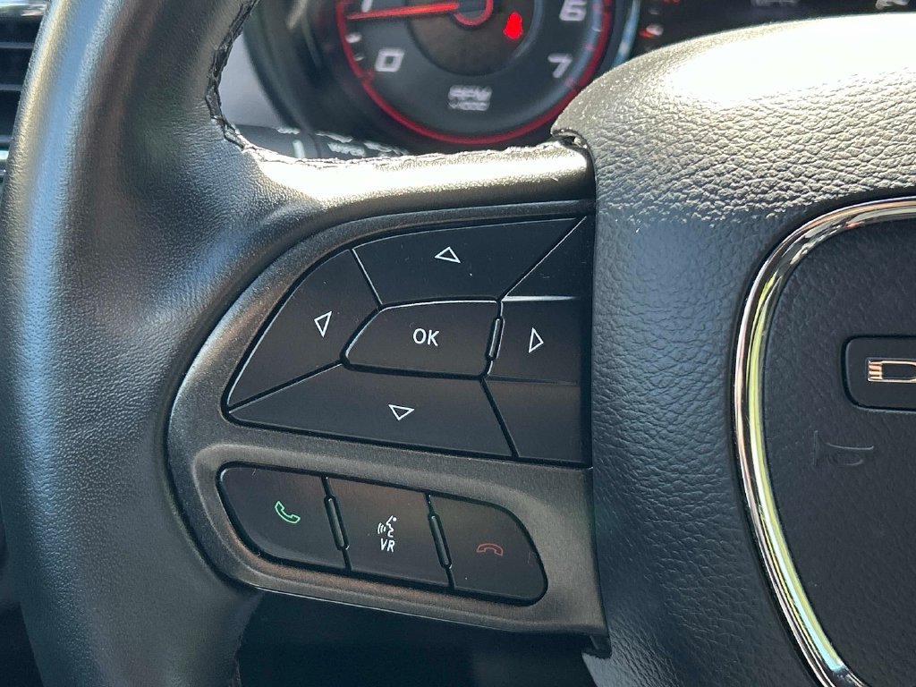 Used 2023 Green Dodge SXT image 19