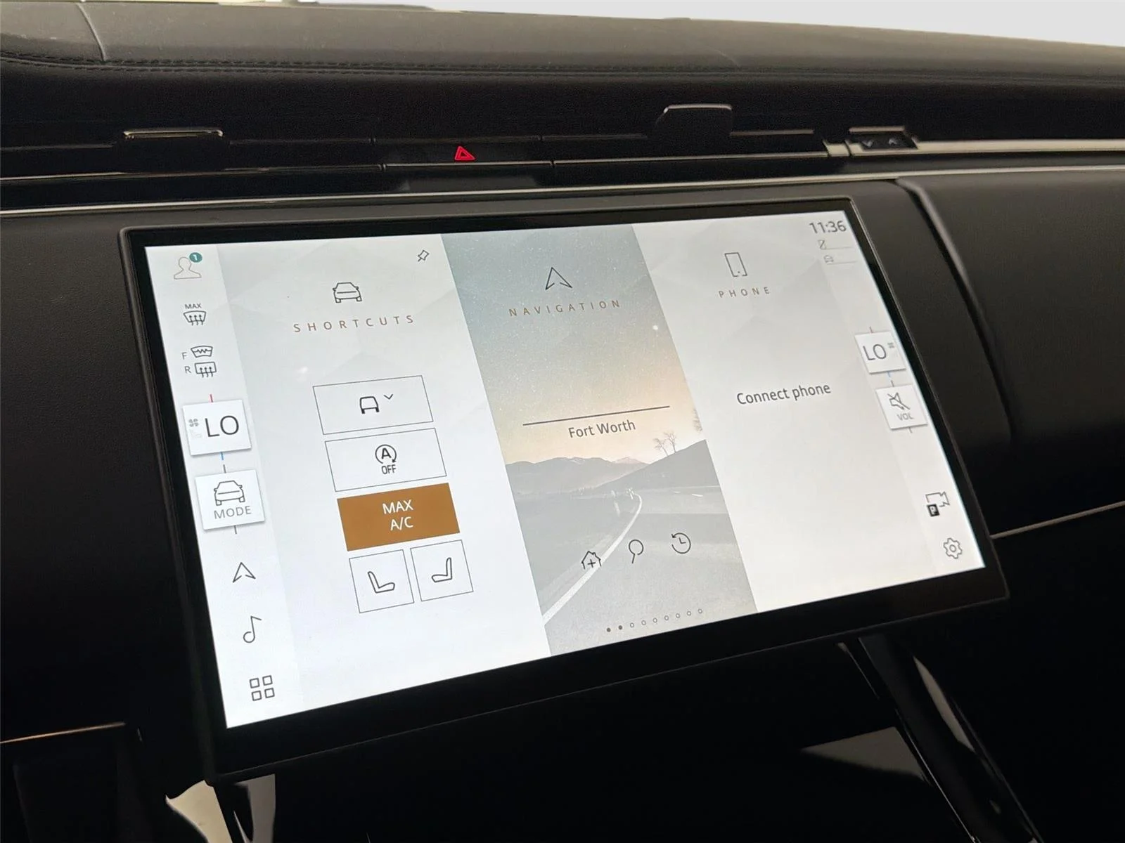 New 2026 Borasco Grey LAND ROVER SE image 14